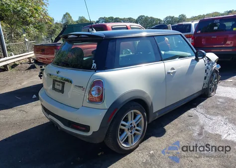 2013 Mini Hardtop Cooper S z USA, uszkodzony, nr VIN WMWSV3C5XDT390514
